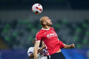 500万网彩票网-三主力缺席成都收获赛季首分 19射0进球暴露问题